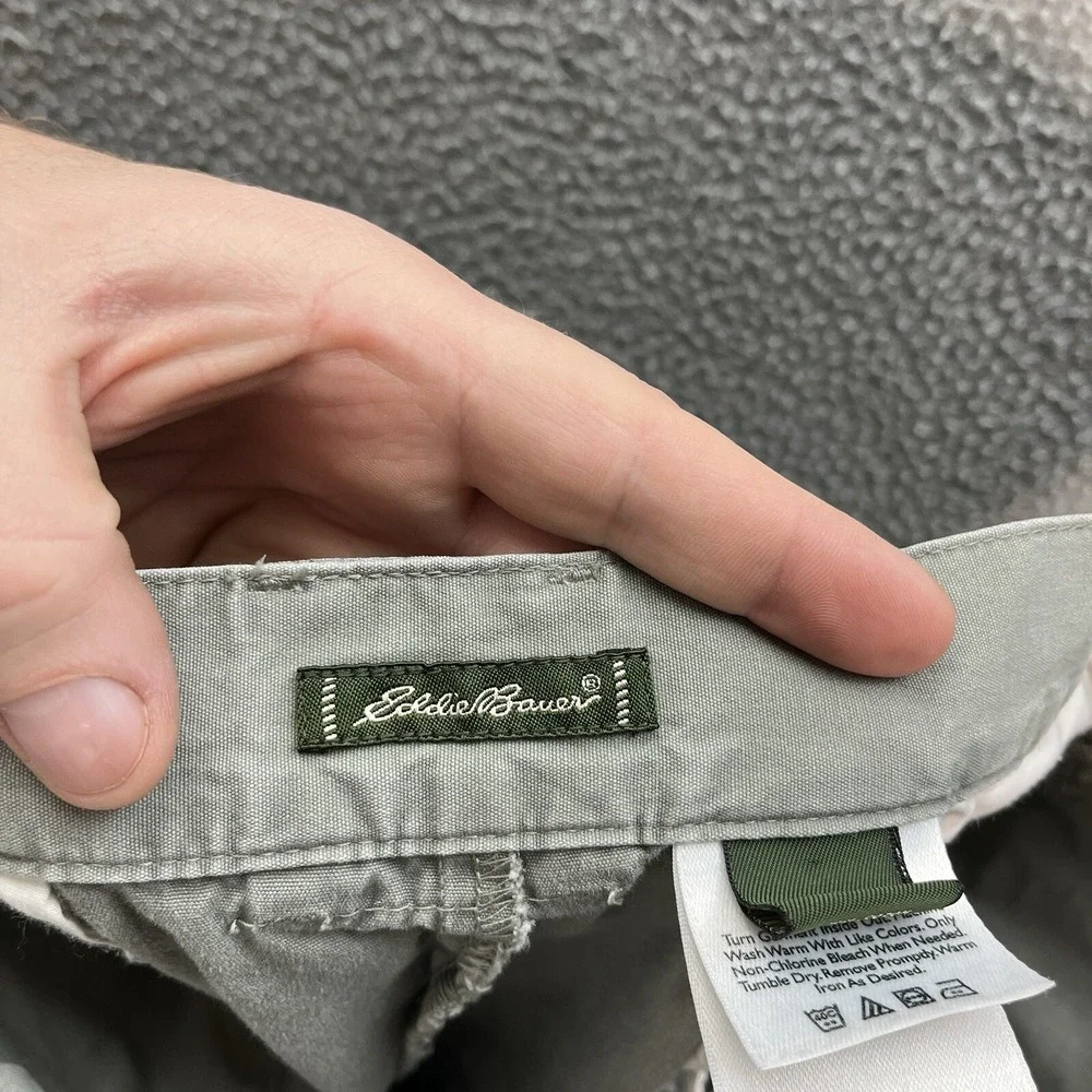Eddie Bauer Shorts Womens 18 Green Duck Canvas Outdoors Hiking Camping‎ Workwear